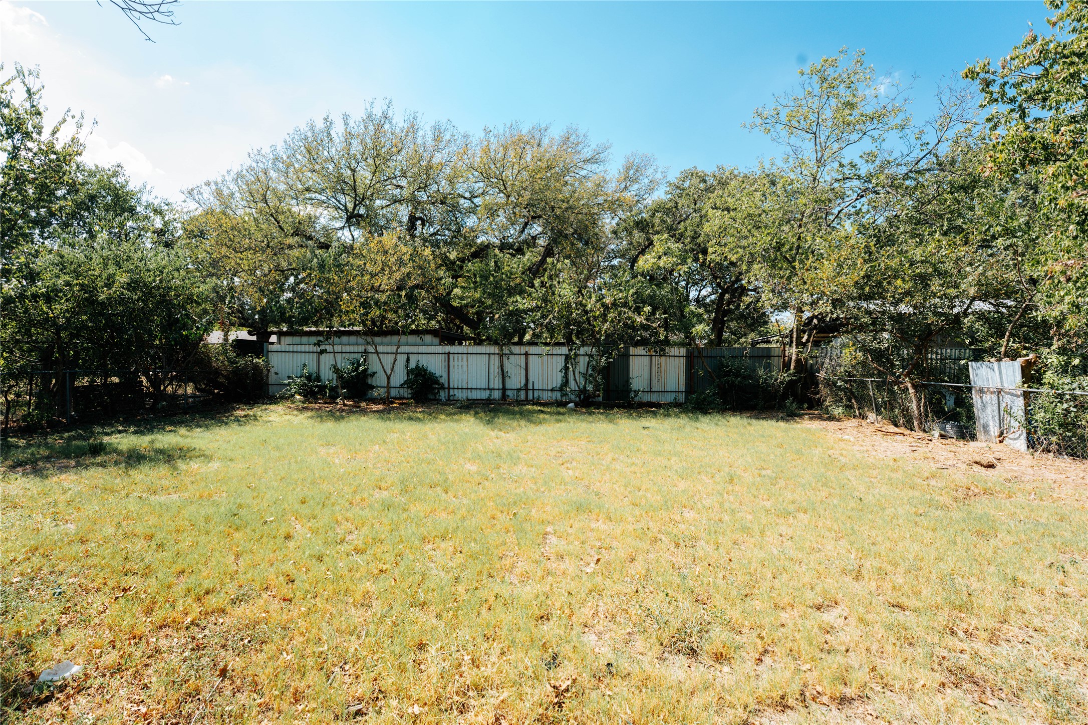 4514 Erath Street Fort Worth TX 76119
