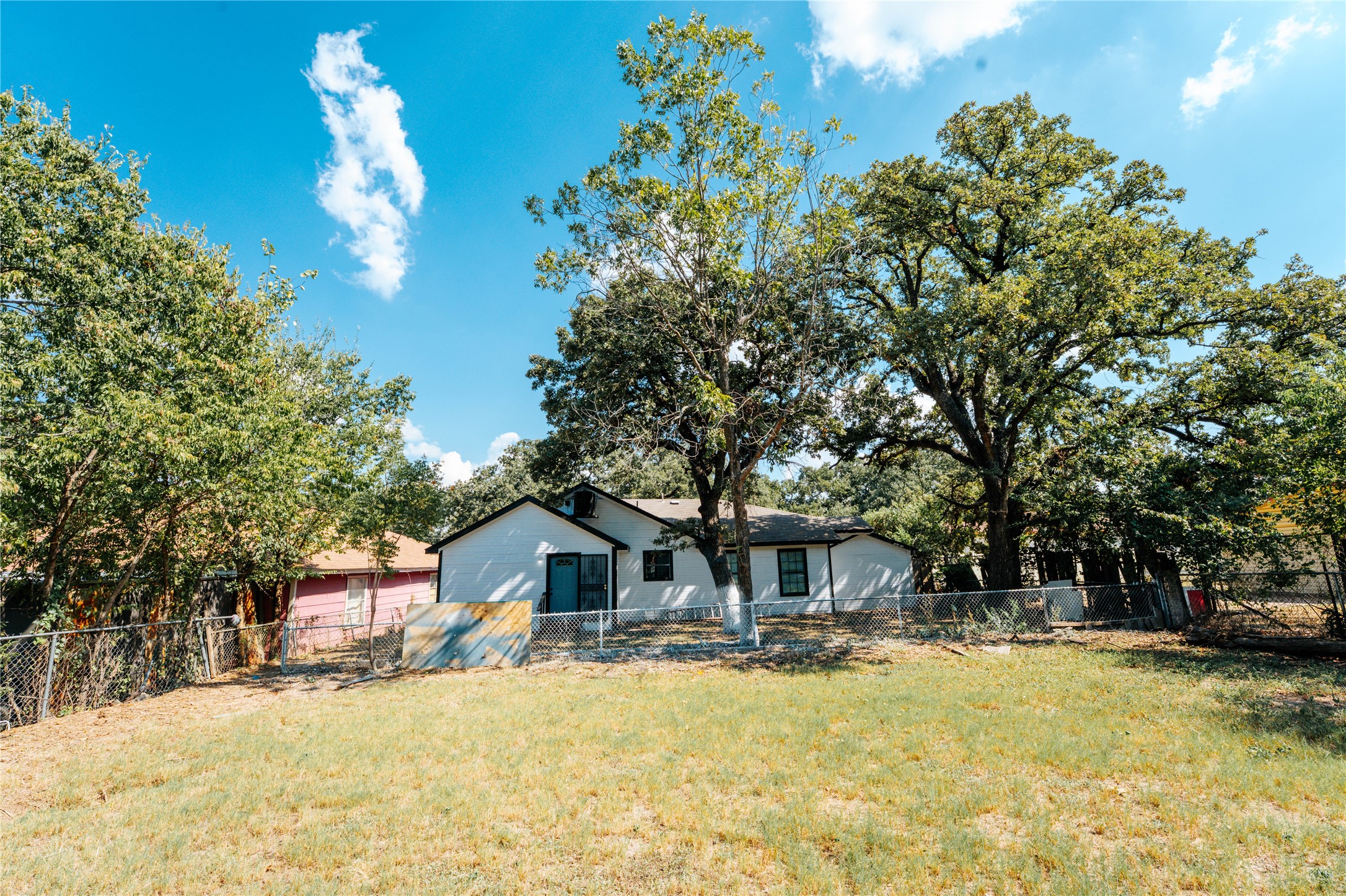 4514 Erath Street Fort Worth TX 76119