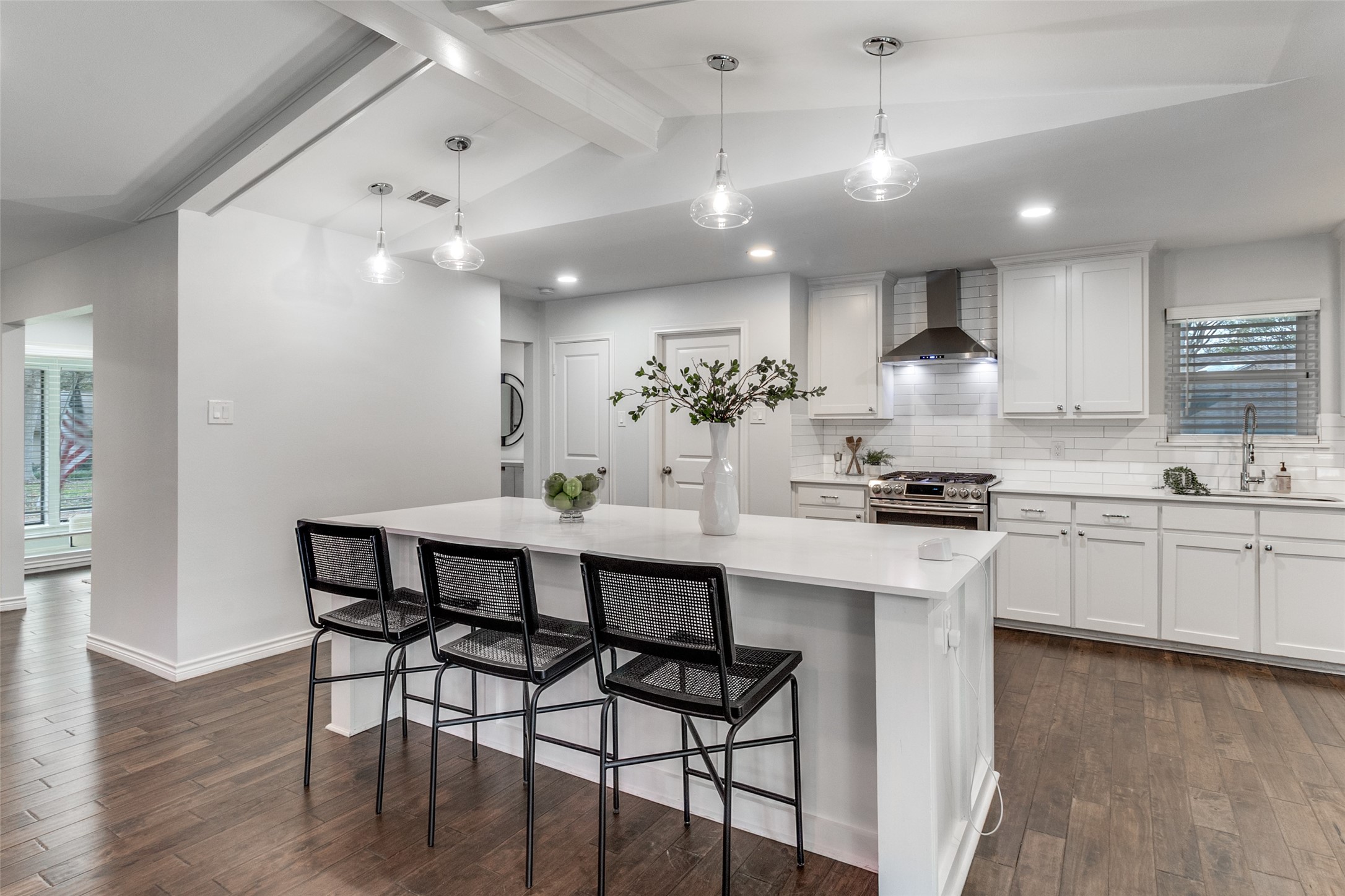 8331 San Cristobal Drive Dallas TX 75218