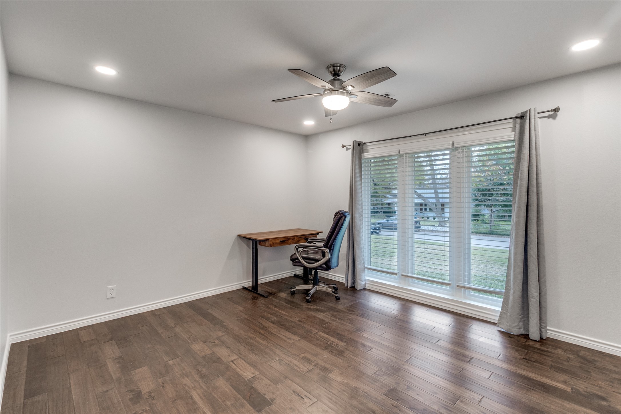 8331 San Cristobal Drive Dallas TX 75218