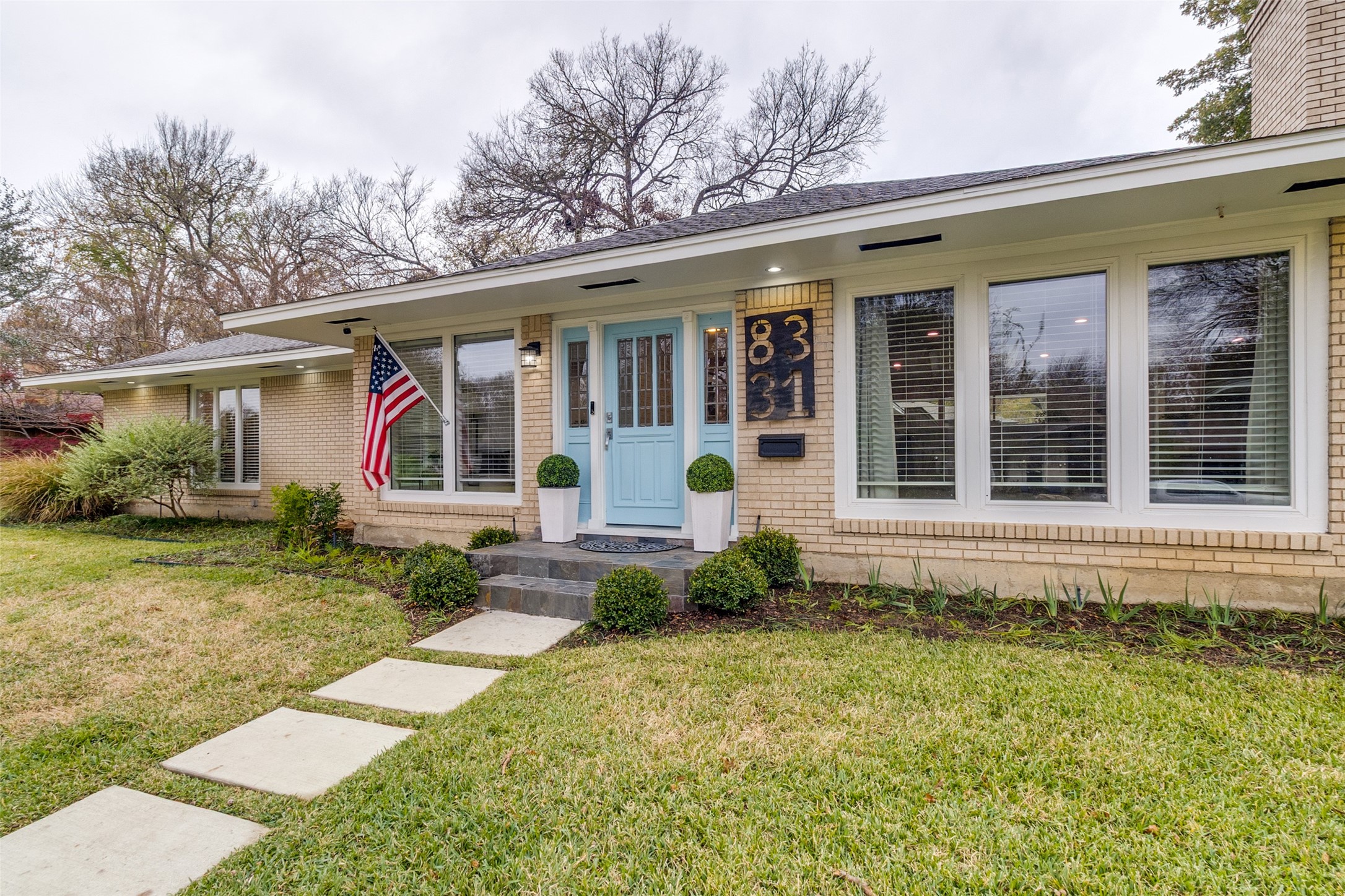 8331 San Cristobal Drive Dallas TX 75218