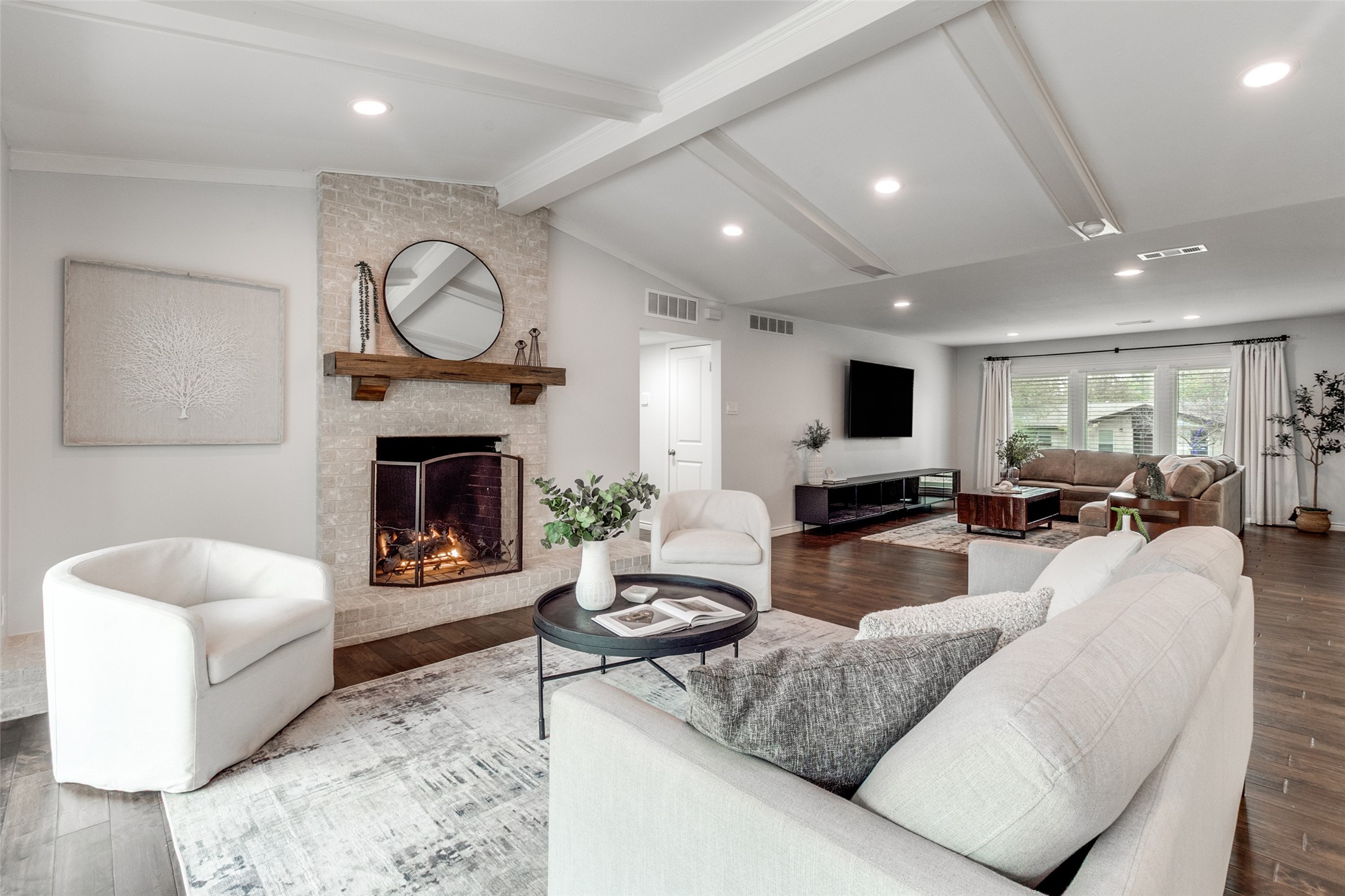 8331 San Cristobal Drive Dallas TX 75218