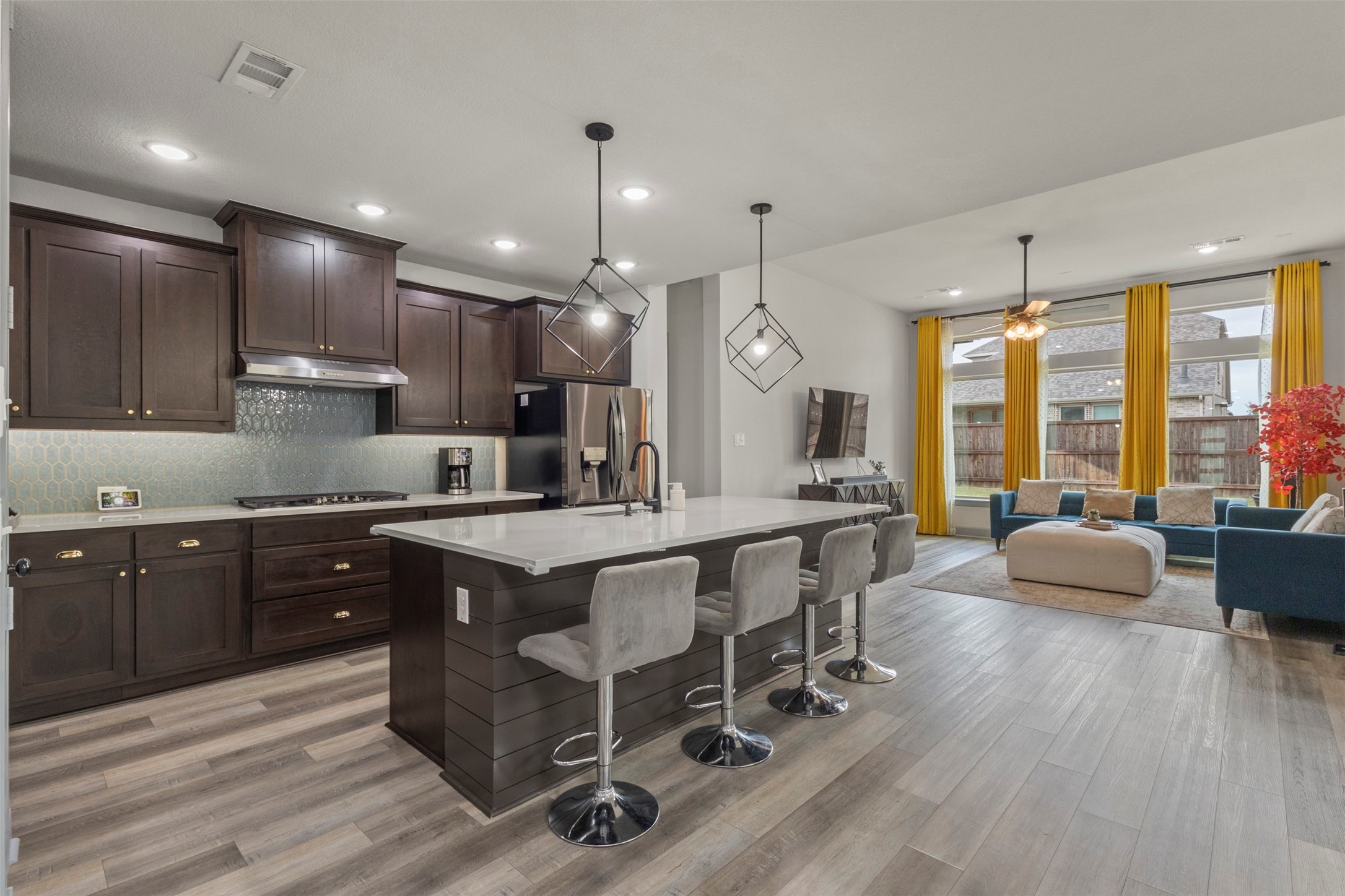 1913 Braided Mane Avenue Aubrey TX 76227