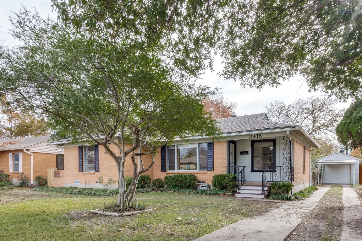 2418 San Marcus Avenue Dallas TX 75228