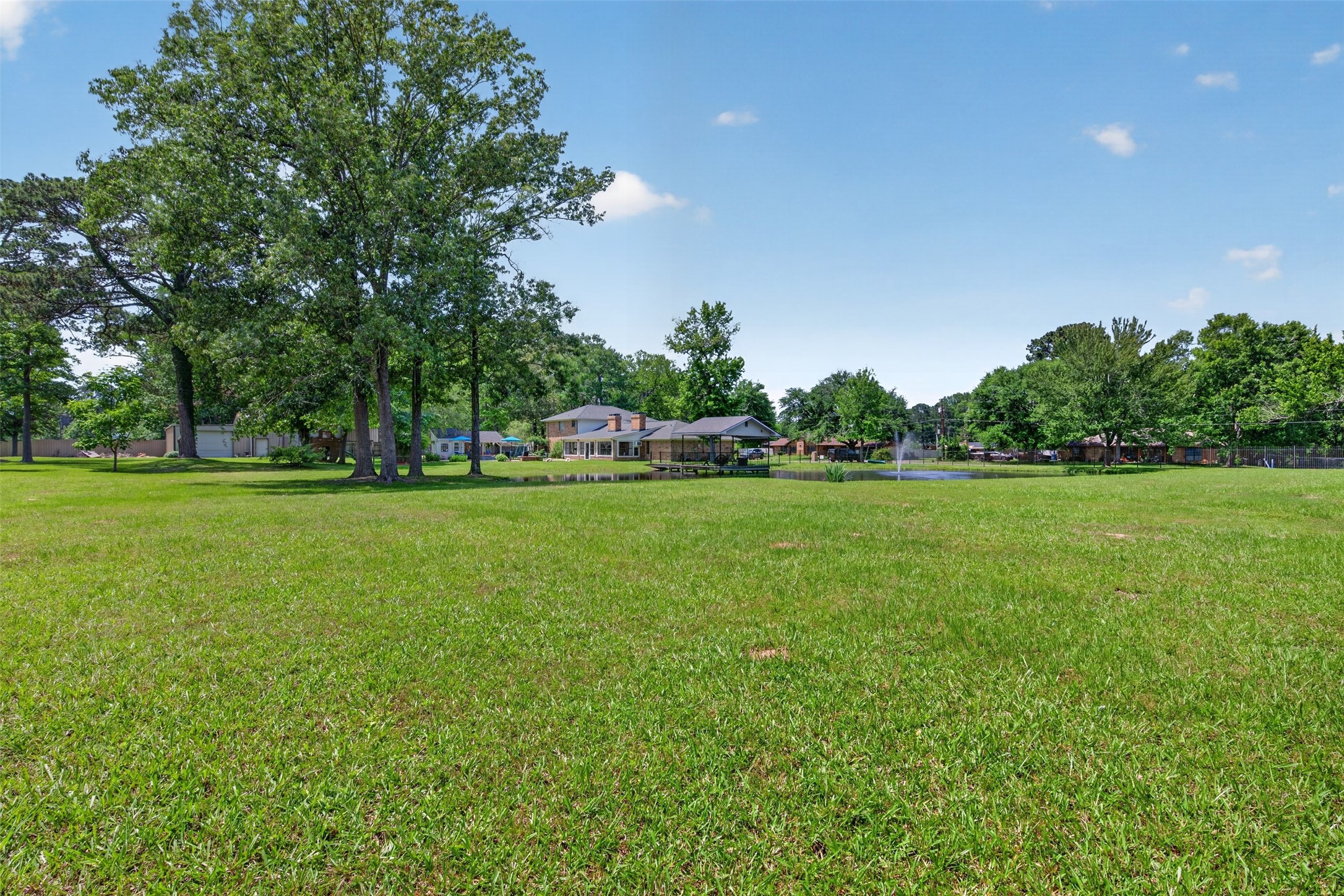 1411 Holly Street S Waskom TX 75692