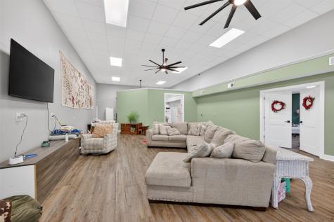 1411 Holly Street S Waskom TX 75692