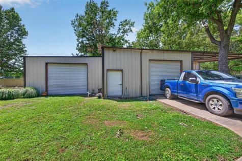 1411 Holly Street S Waskom TX 75692