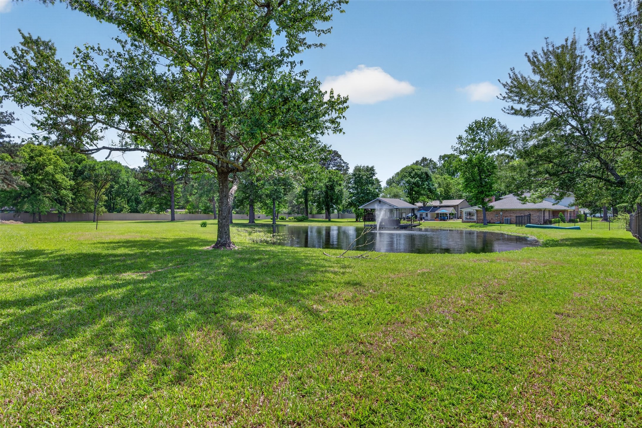 1411 Holly Street S Waskom TX 75692