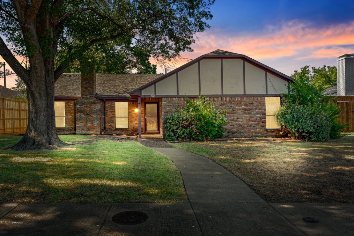 7142 Elliott Drive Dallas TX 75227