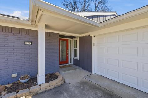 15741 Mapleview Circle Dallas TX 75248