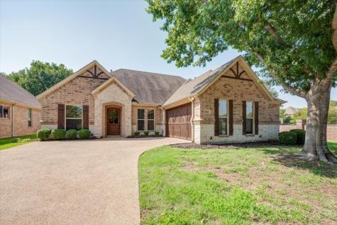 3604 Regents Park Court Arlington TX 76017