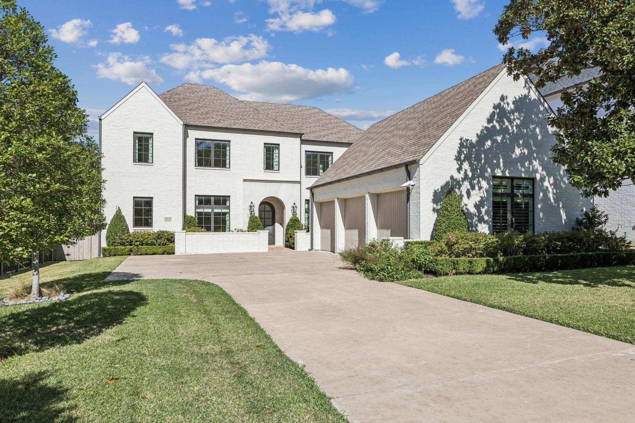6815 Stichter Avenue Dallas TX 75230