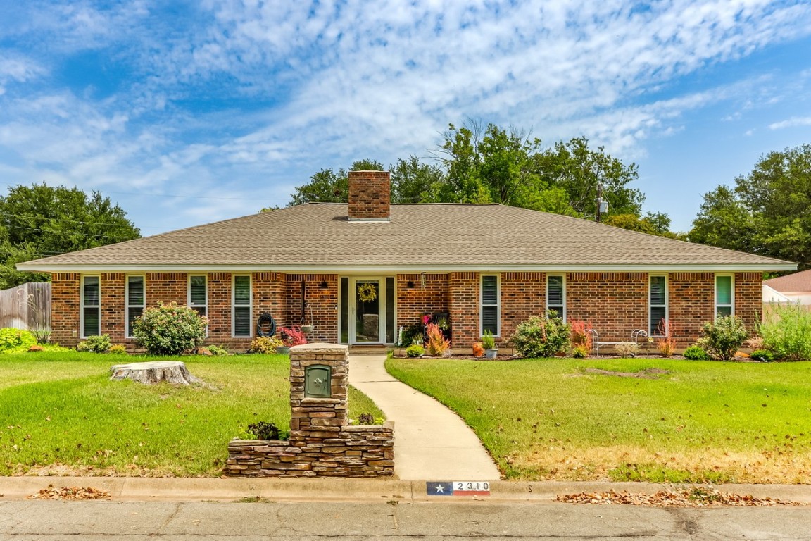 2310 Royal Acres Drive Denton TX 76209
