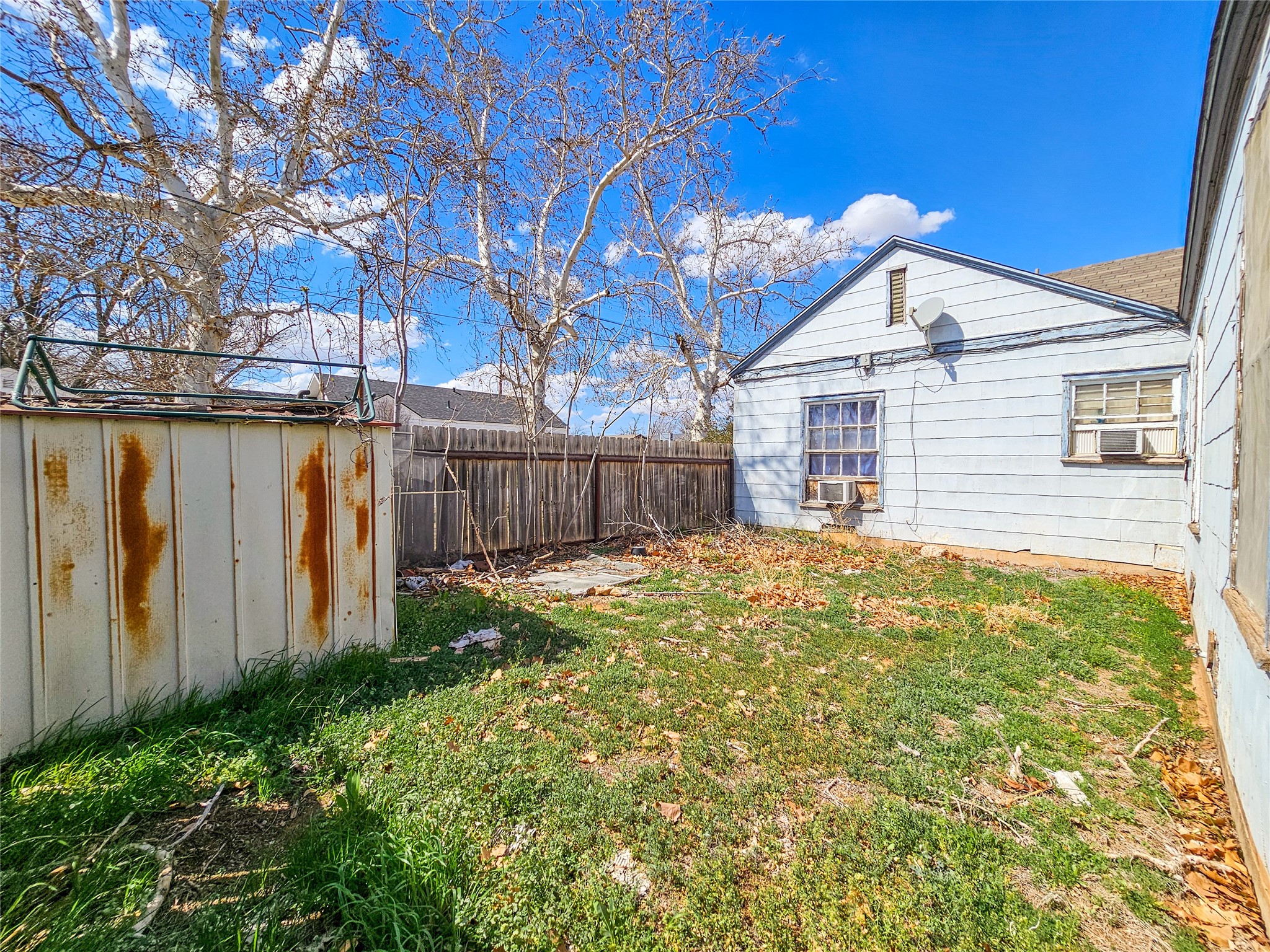 1200 E Twelfth Street Sweetwater TX 79556