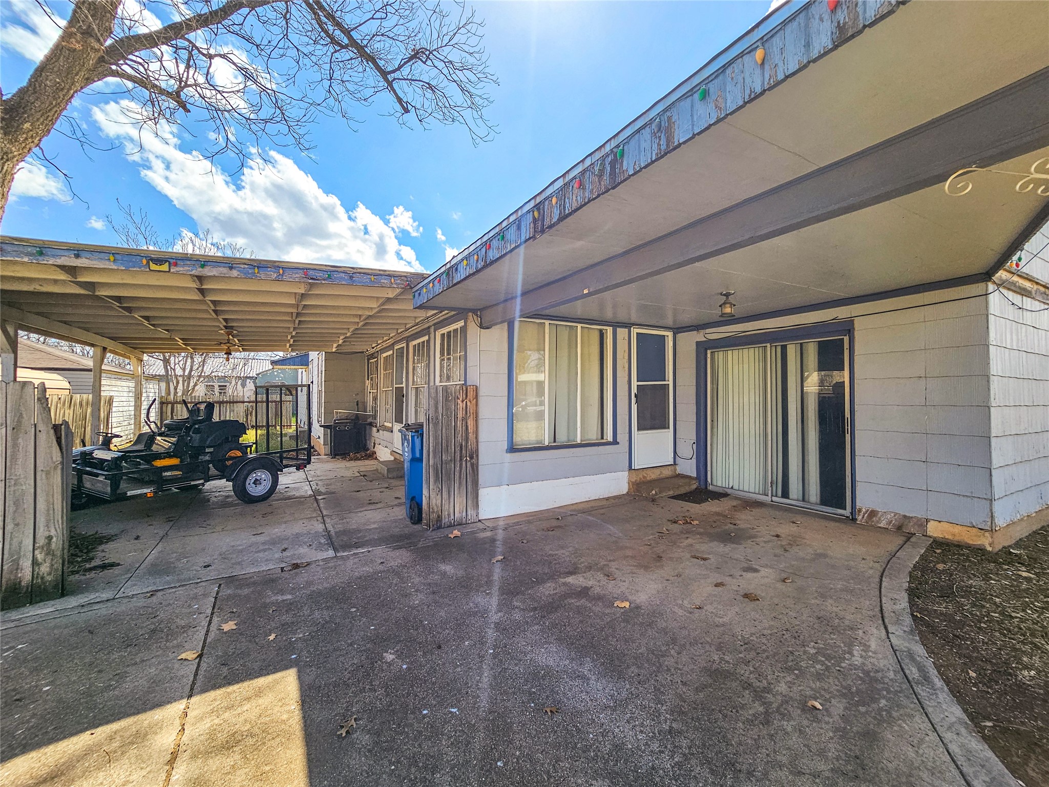 1200 E Twelfth Street Sweetwater TX 79556