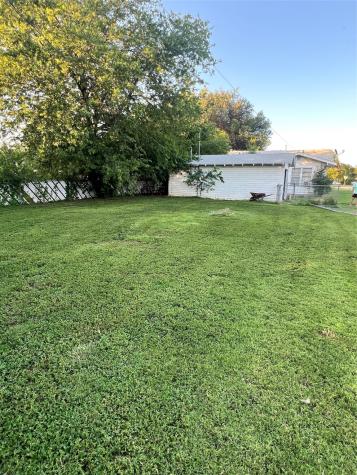 2113 4th Street Brownwood TX 76801