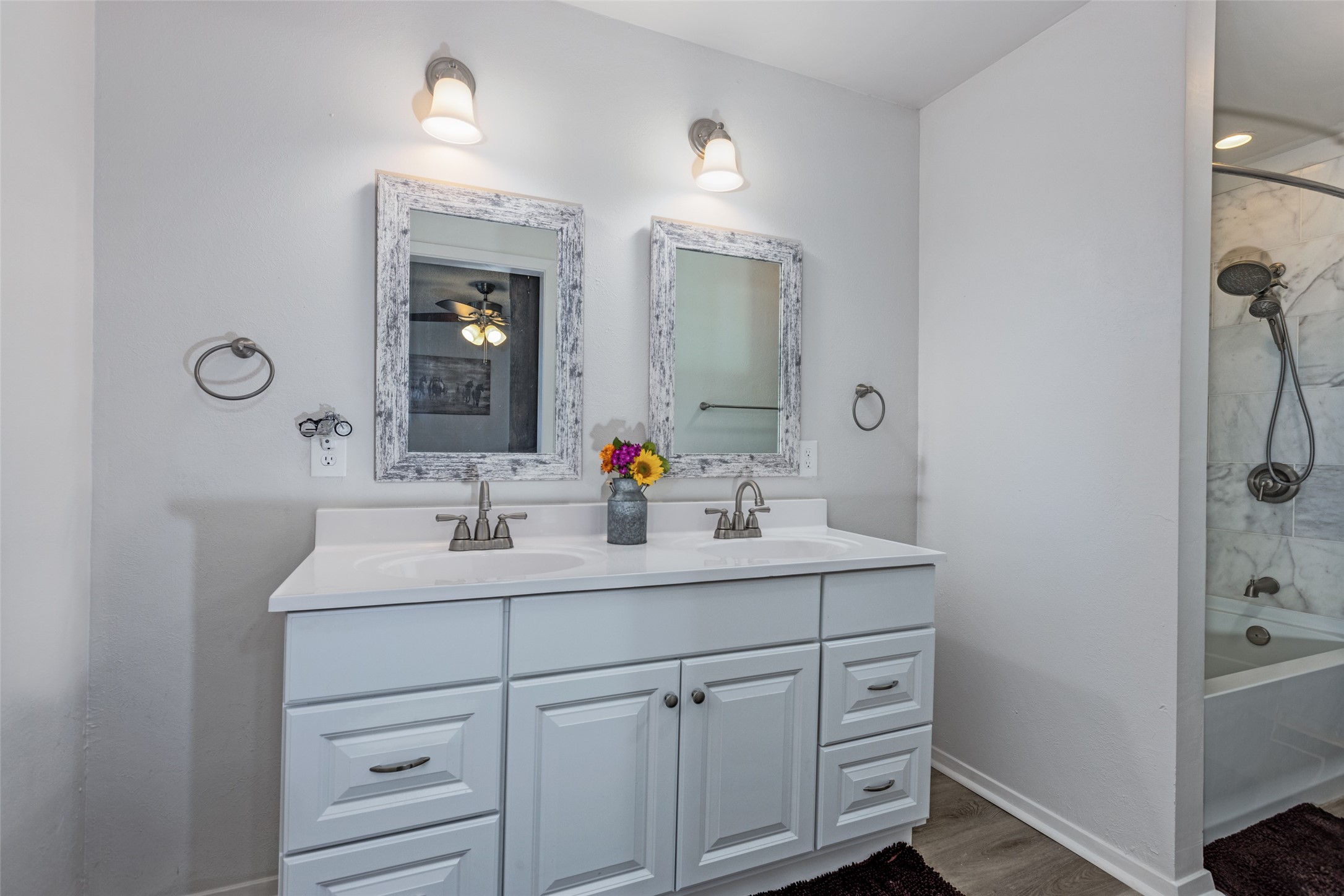805 Quail Run Street Crowley TX 76036