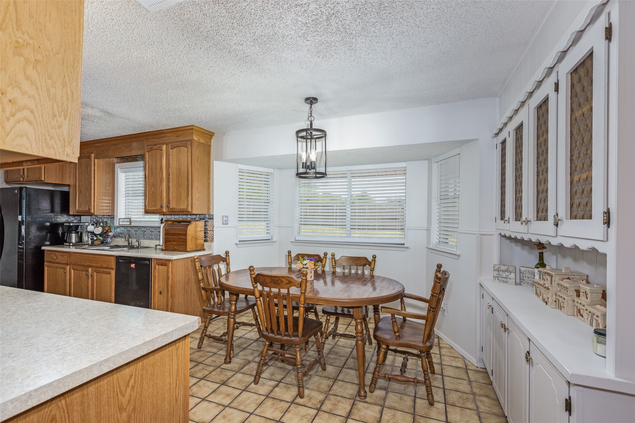805 Quail Run Street Crowley TX 76036