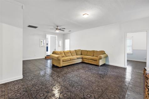 10113 Panowaka Wills Point TX 75169