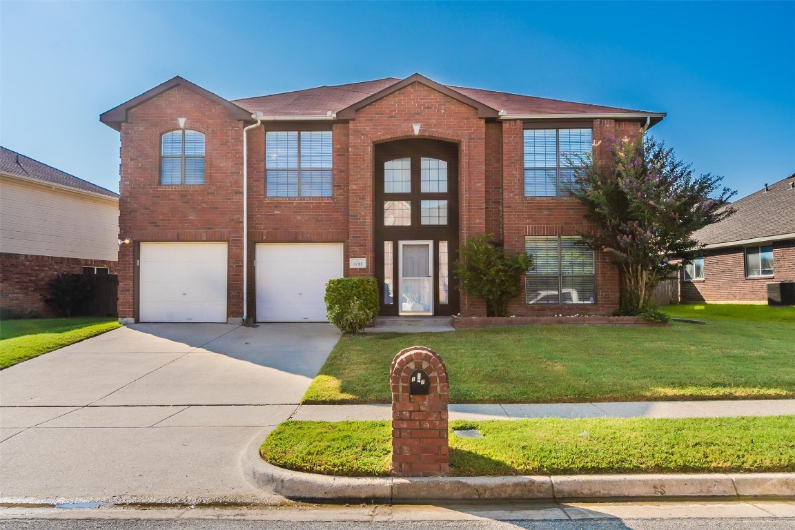 5727 Chelmsford Trail Arlington TX 76018