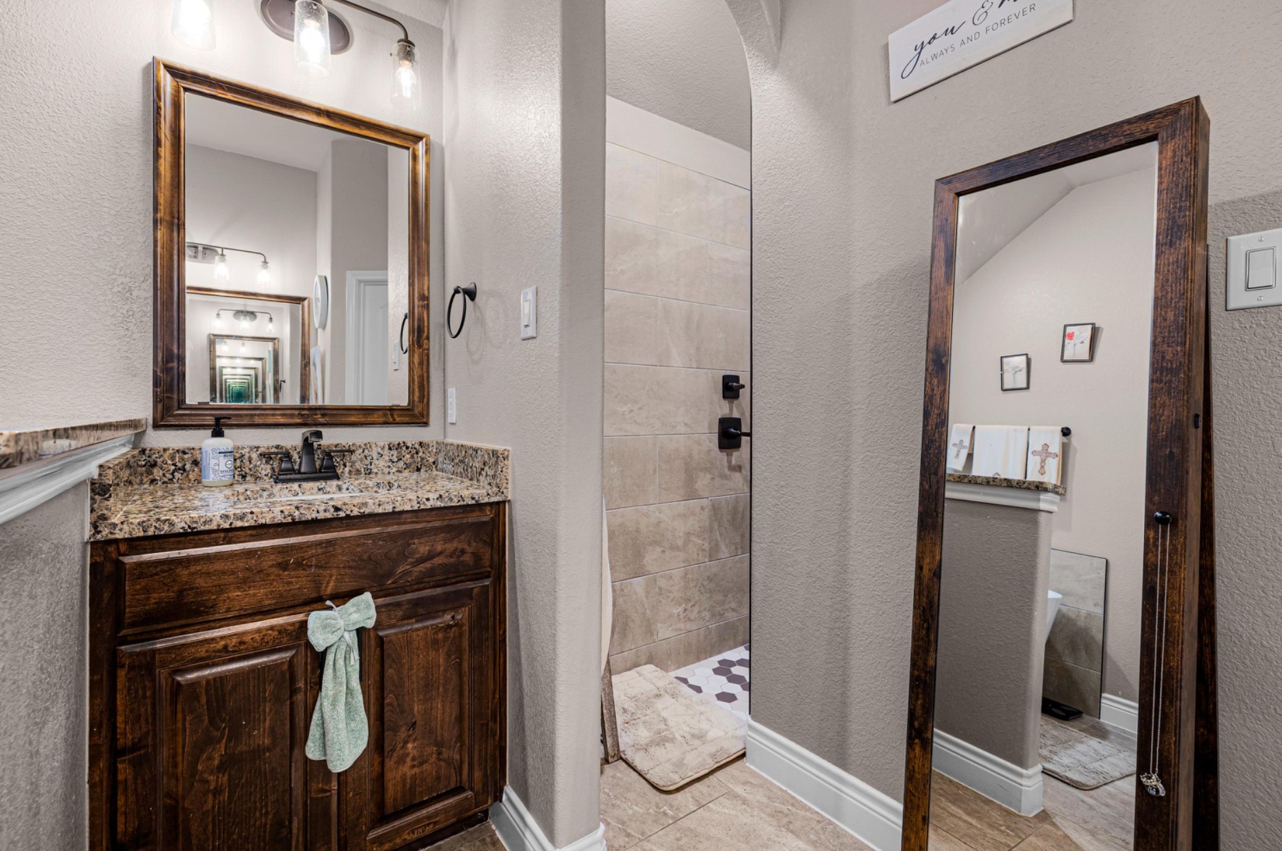 1024 Knoxmiller Court Weatherford TX 76088