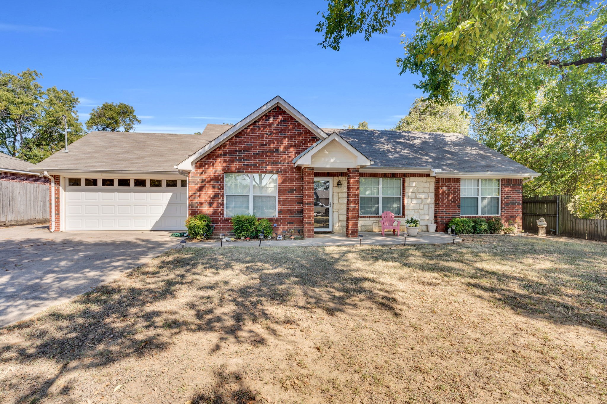 412 W 3rd Street Kennedale TX 76060