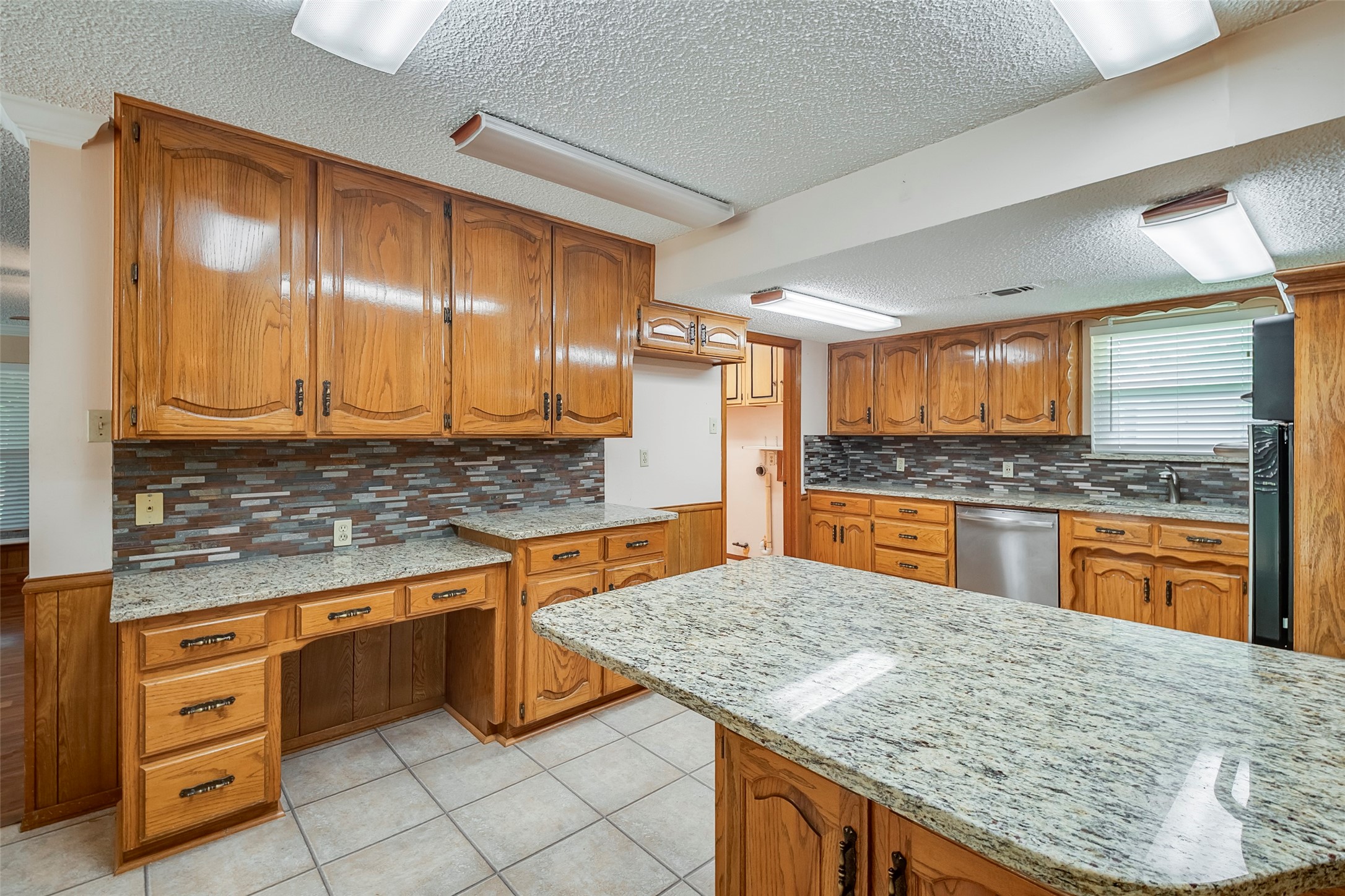 818 Westbrook Drive Irving TX 75060