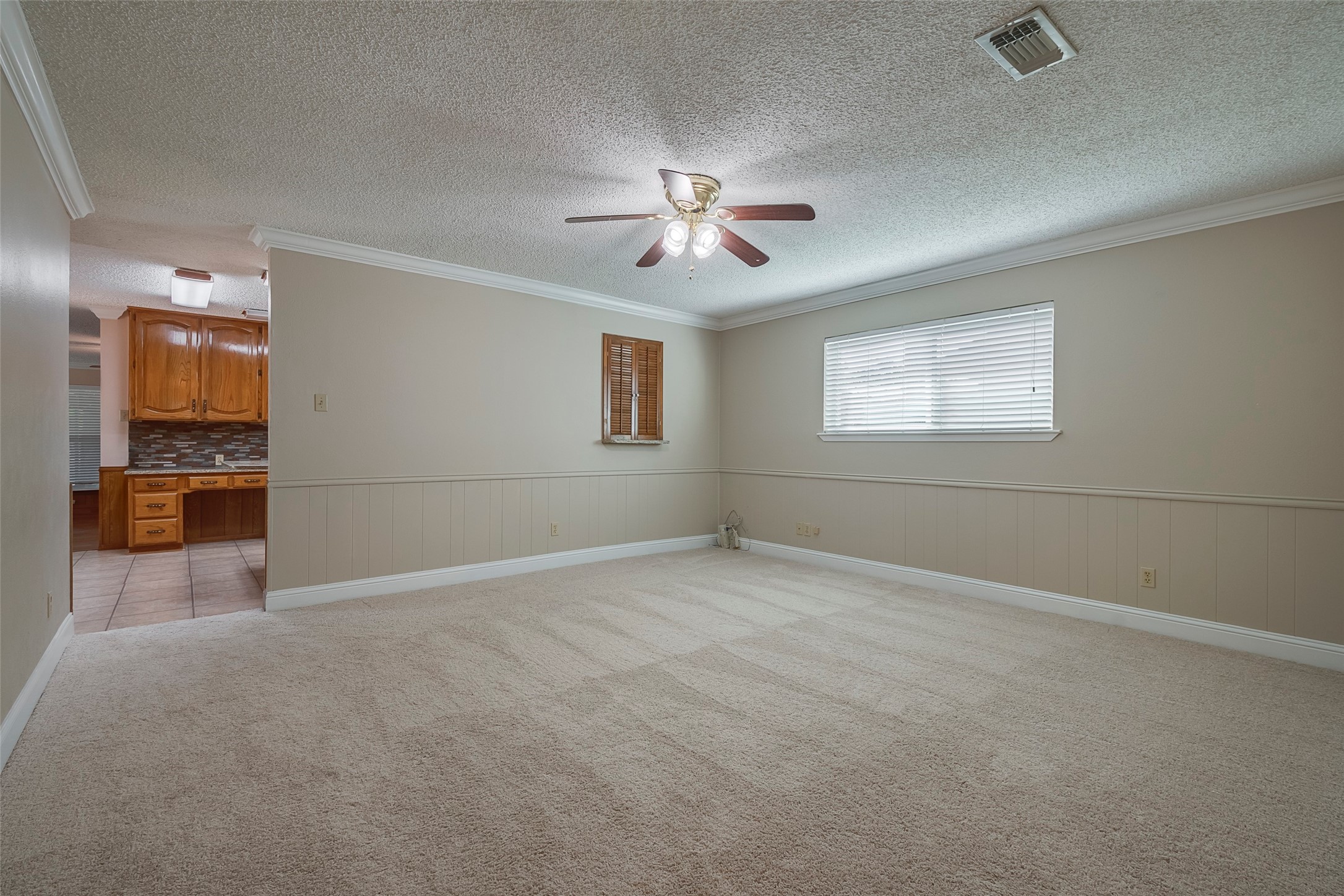818 Westbrook Drive Irving TX 75060