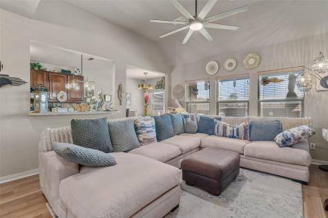 2006 Maxwell Court Aubrey TX 76227