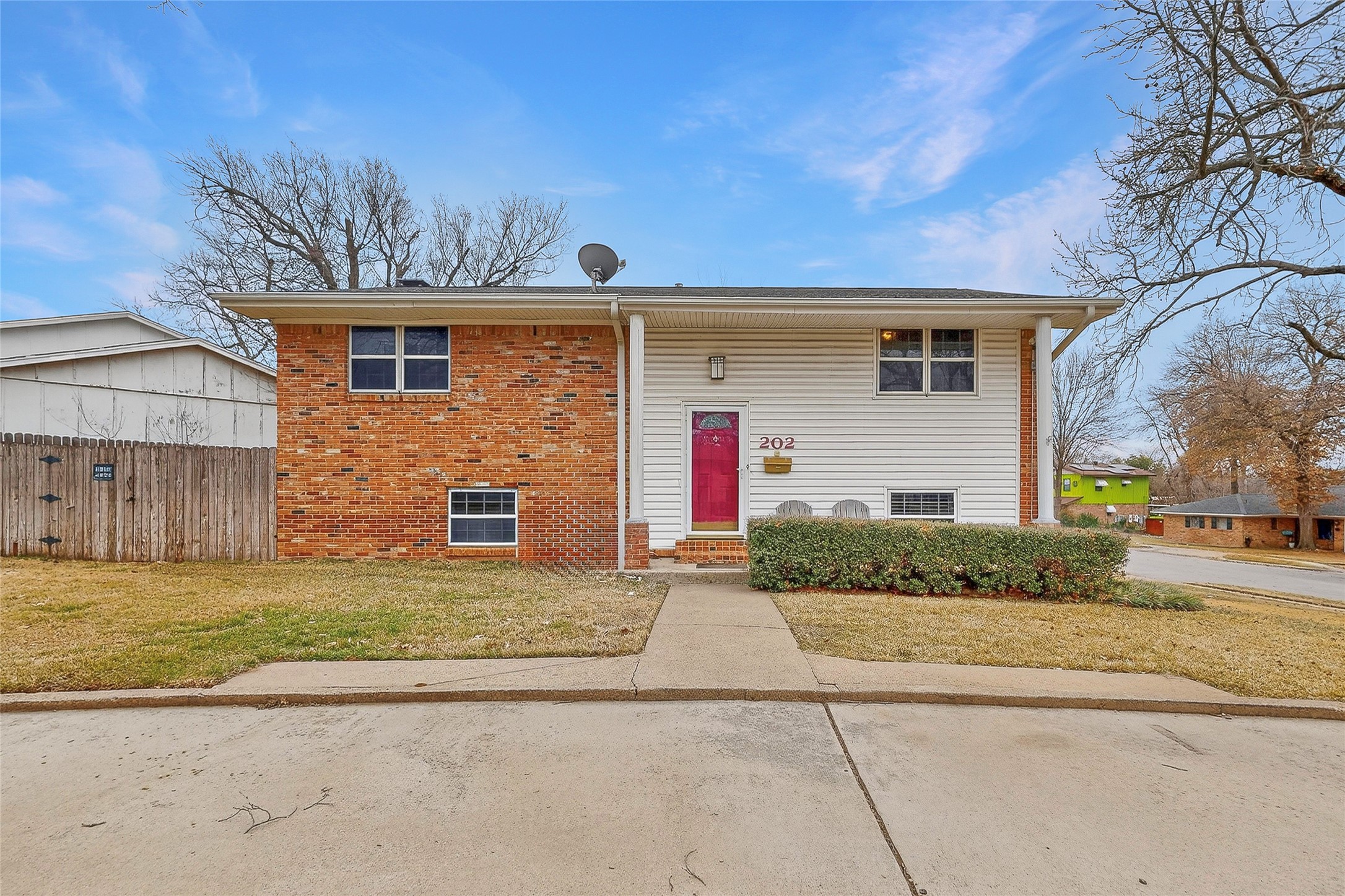 202 Senter Valley Road Irving TX 75060