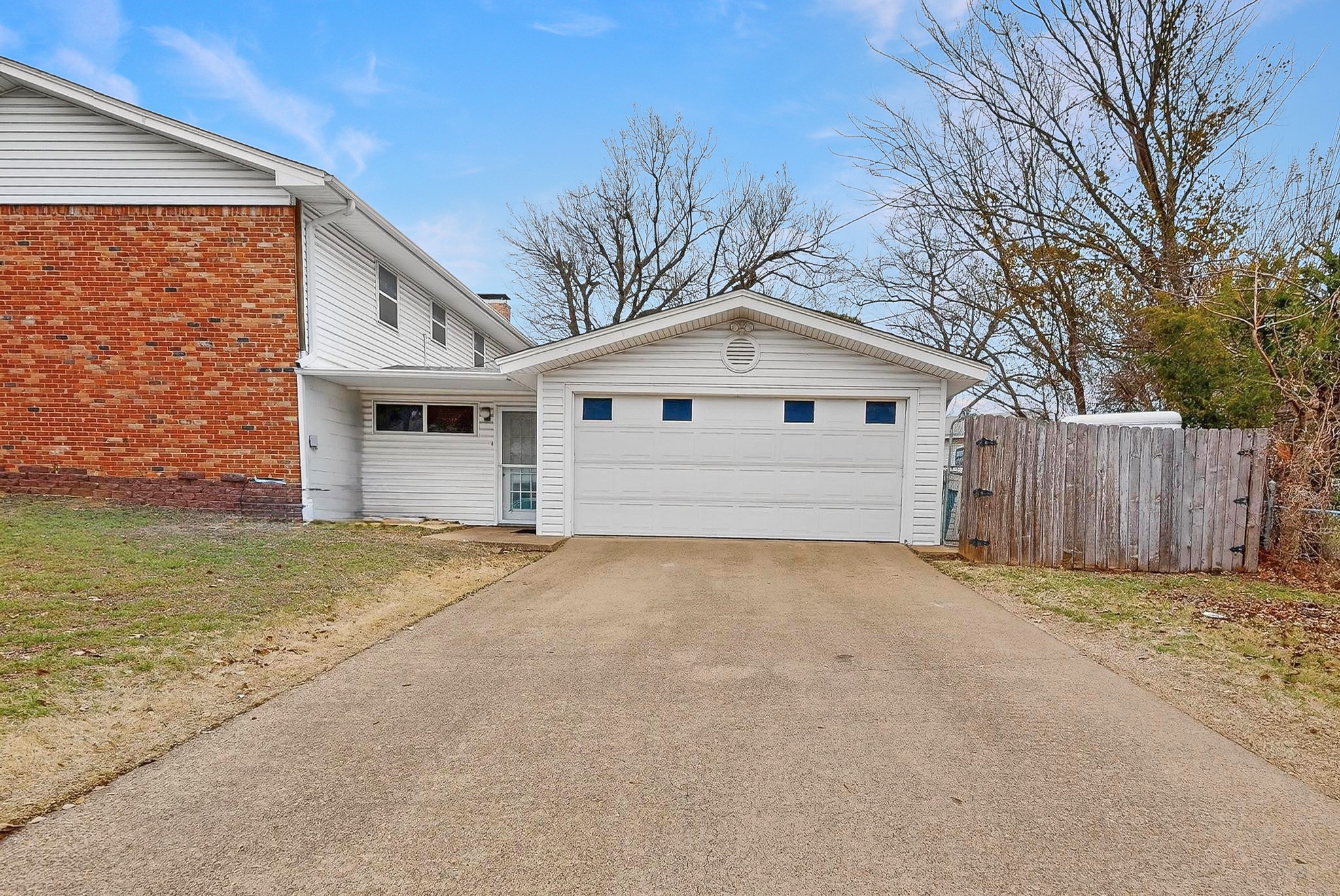 202 Senter Valley Road Irving TX 75060
