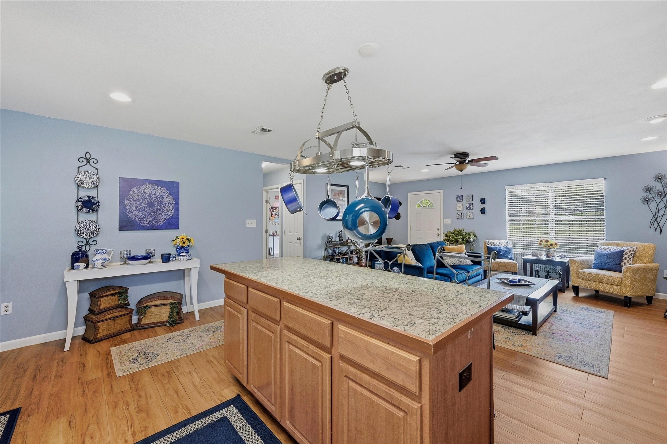 108 San Chez Drive Lake Kiowa TX 76240