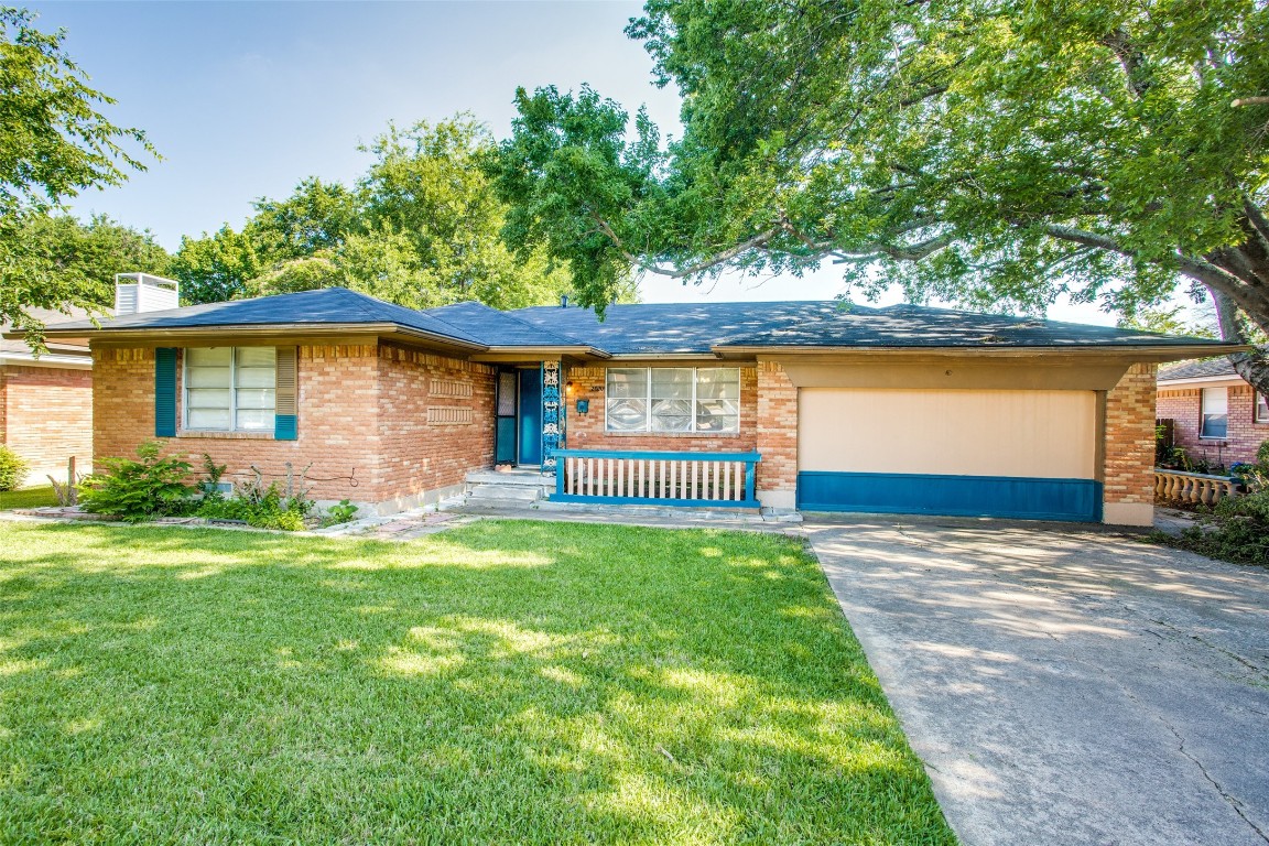 2020 Millmar Drive Dallas TX 75228