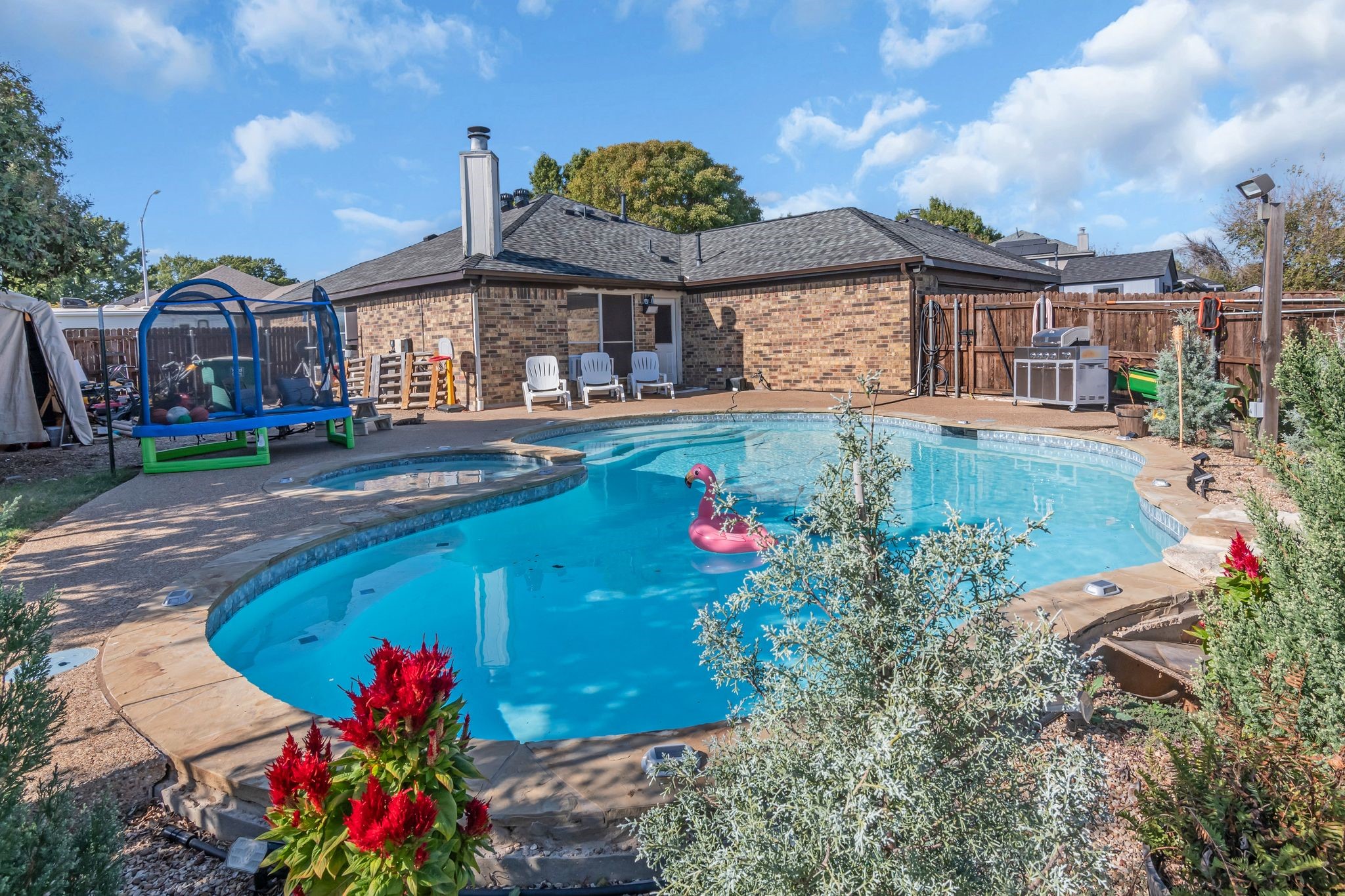 405 Deauville Drive Fort Worth TX 76108