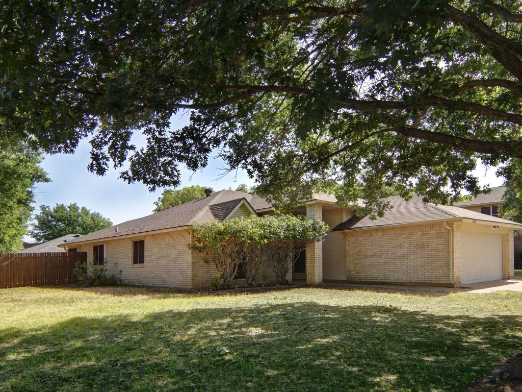 8517 Brushy Creek Trail Fort Worth TX 76118