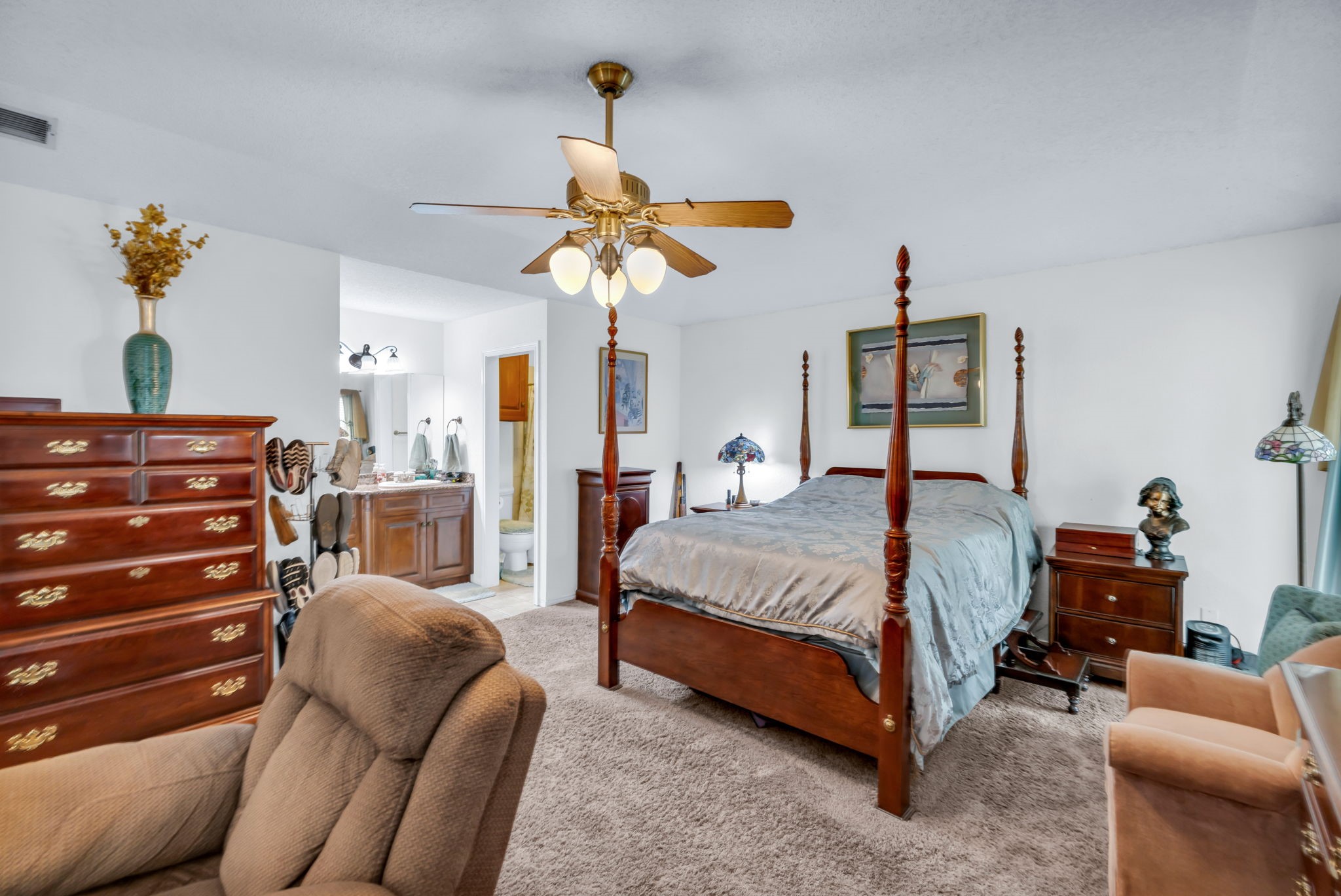 1823 Ridgebrook Drive Arlington TX 76015