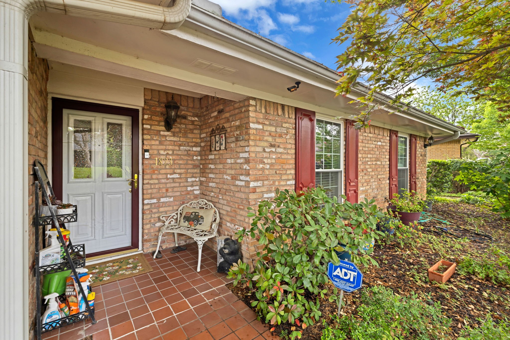 1823 Ridgebrook Drive Arlington TX 76015