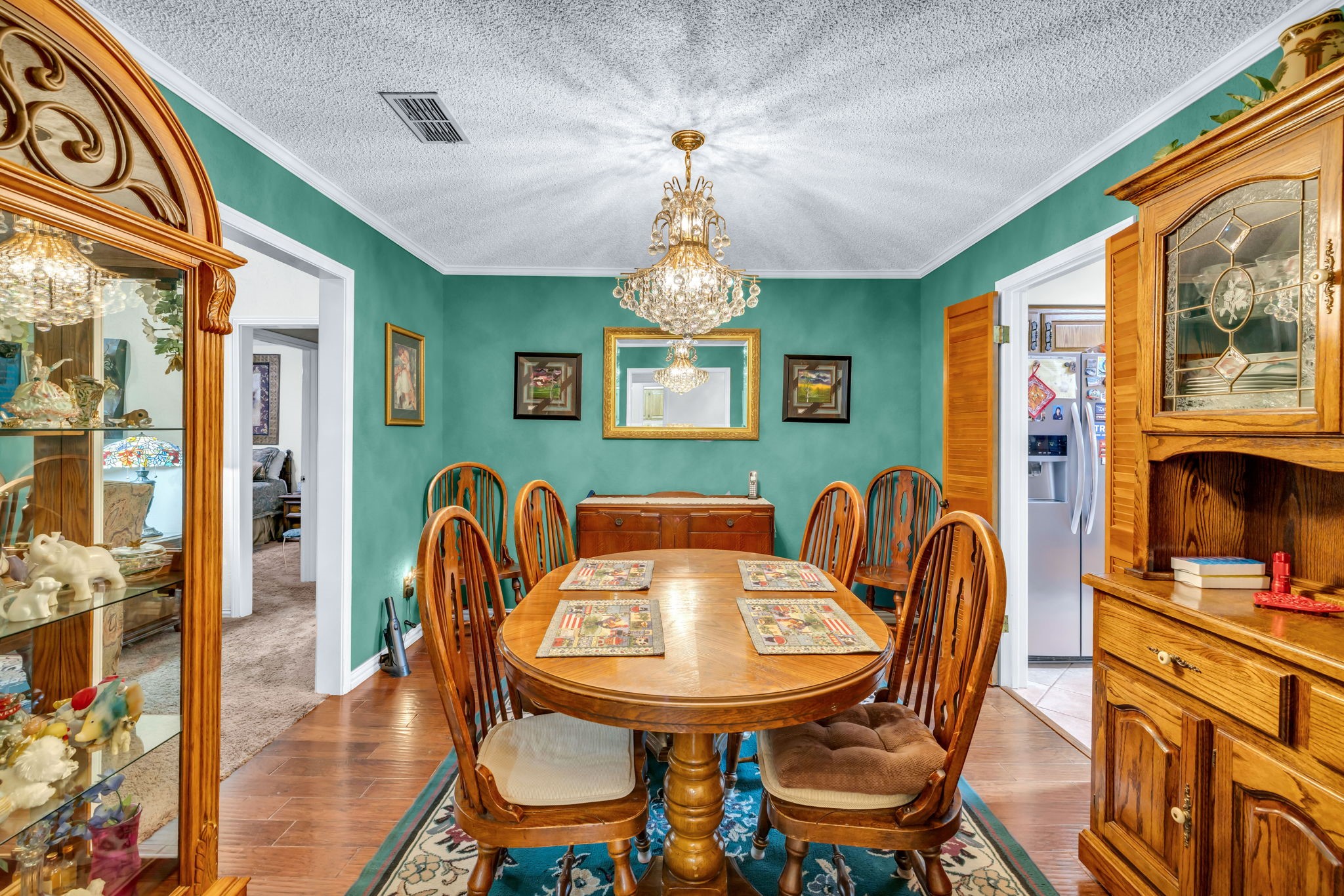1823 Ridgebrook Drive Arlington TX 76015