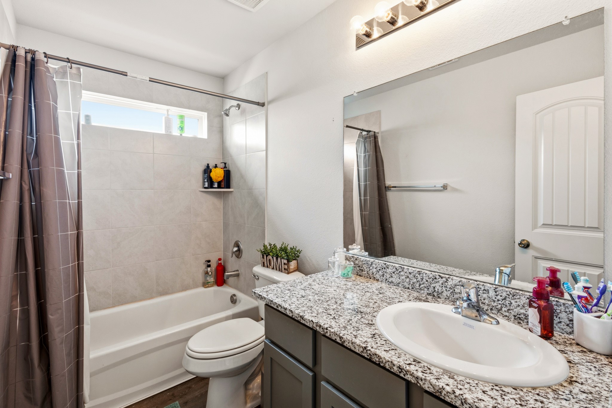 1329 Wentwood Drive Desoto TX 75115
