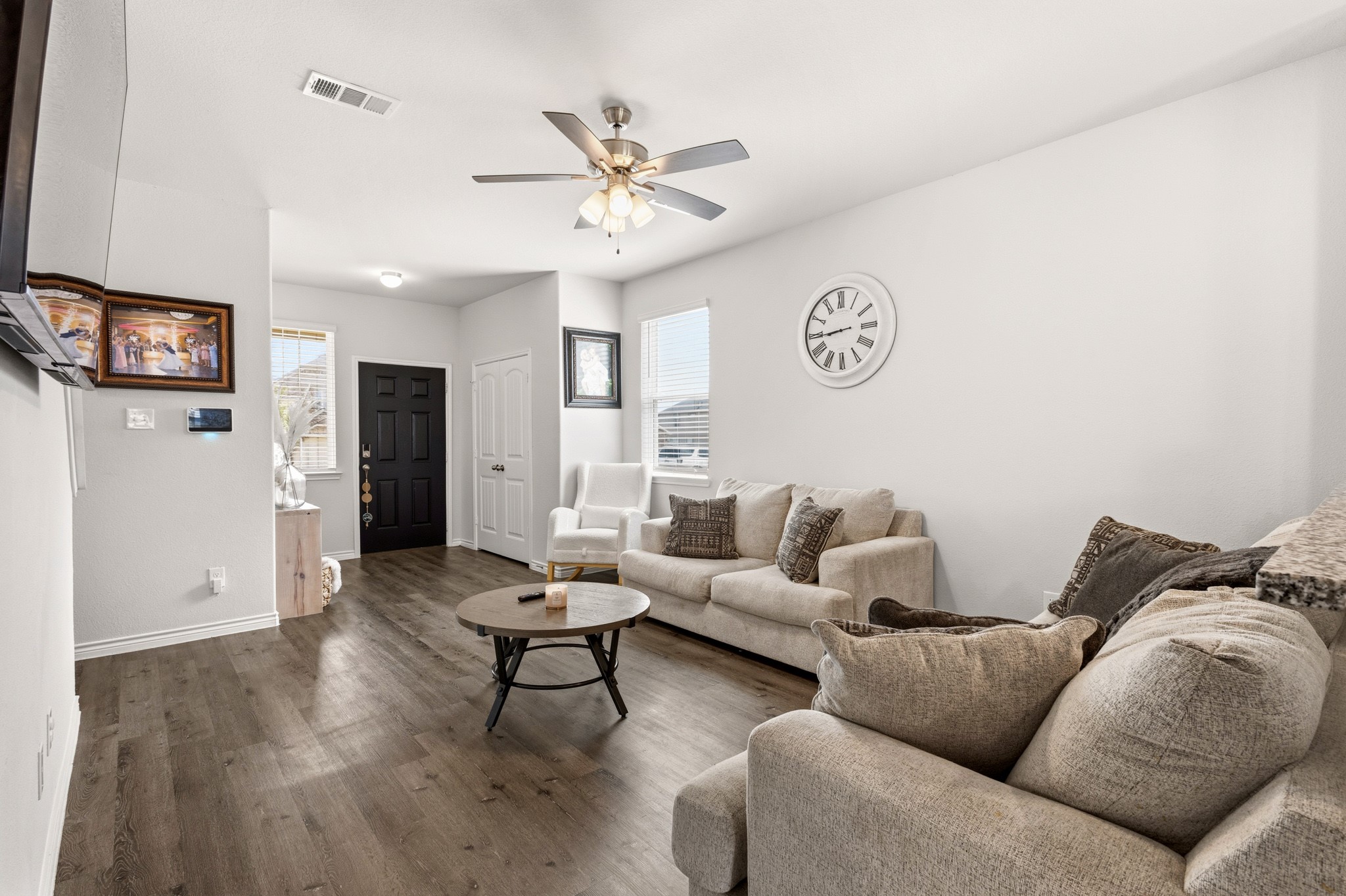 1329 Wentwood Drive Desoto TX 75115