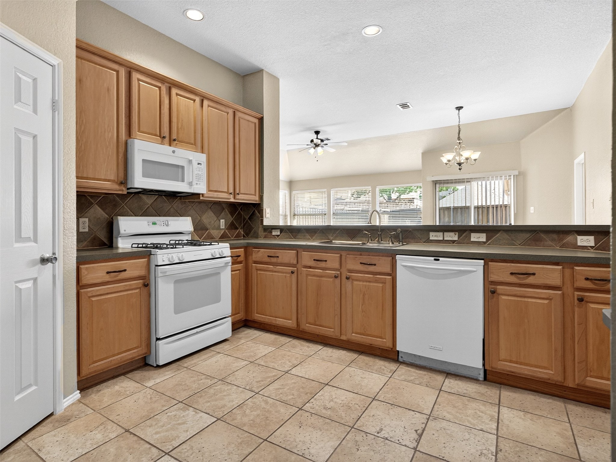 5549 Green Hollow Lane The Colony TX 75056