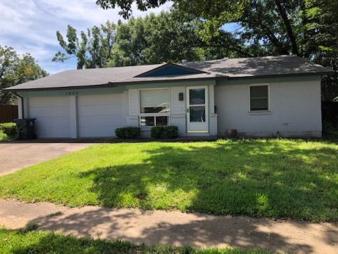 1820 Larkspur Drive Arlington TX 76013