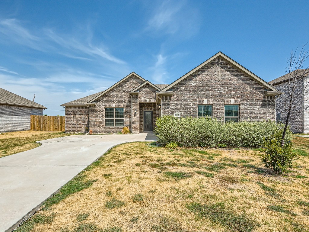 1512 Kinglet Street Desoto TX 75115