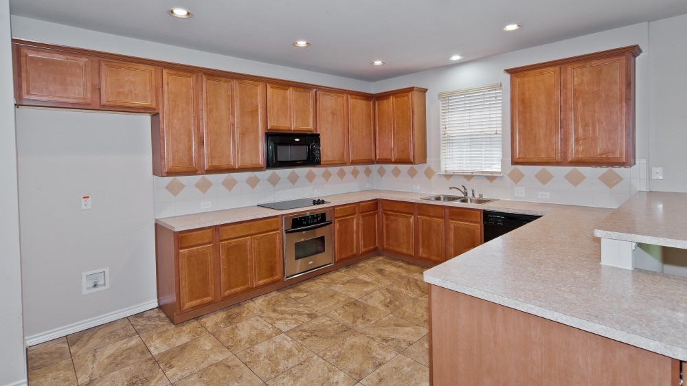 506 Port Royale Way Euless TX 76039