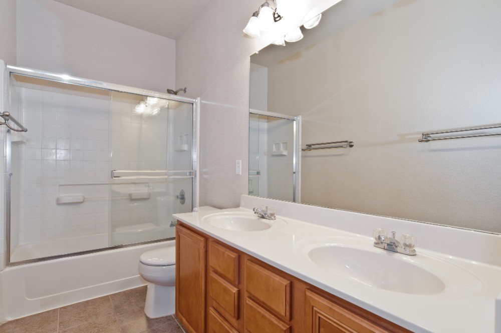 506 Port Royale Way Euless TX 76039