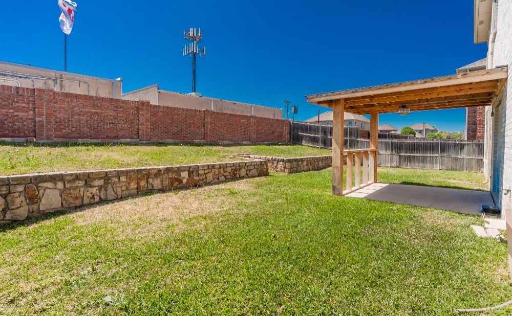 506 Port Royale Way Euless TX 76039