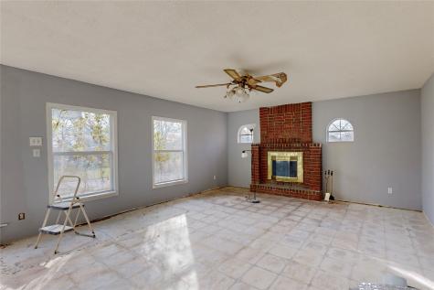 13015 S Fm 148 Scurry TX 75158
