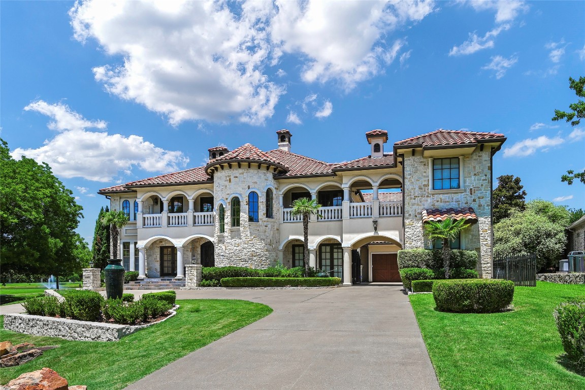 1 Brae Loch Garland TX 75044