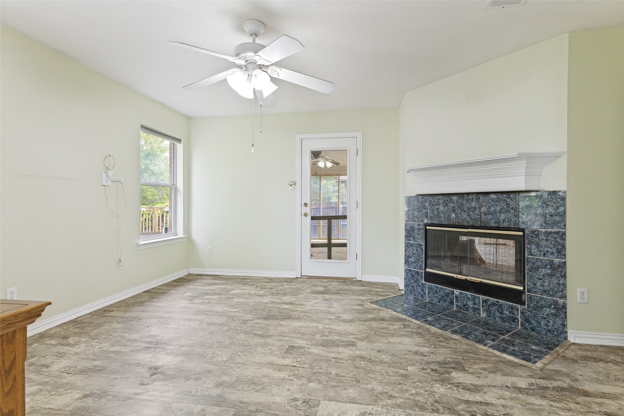 7429 Creekfall Drive Fort Worth TX 76137
