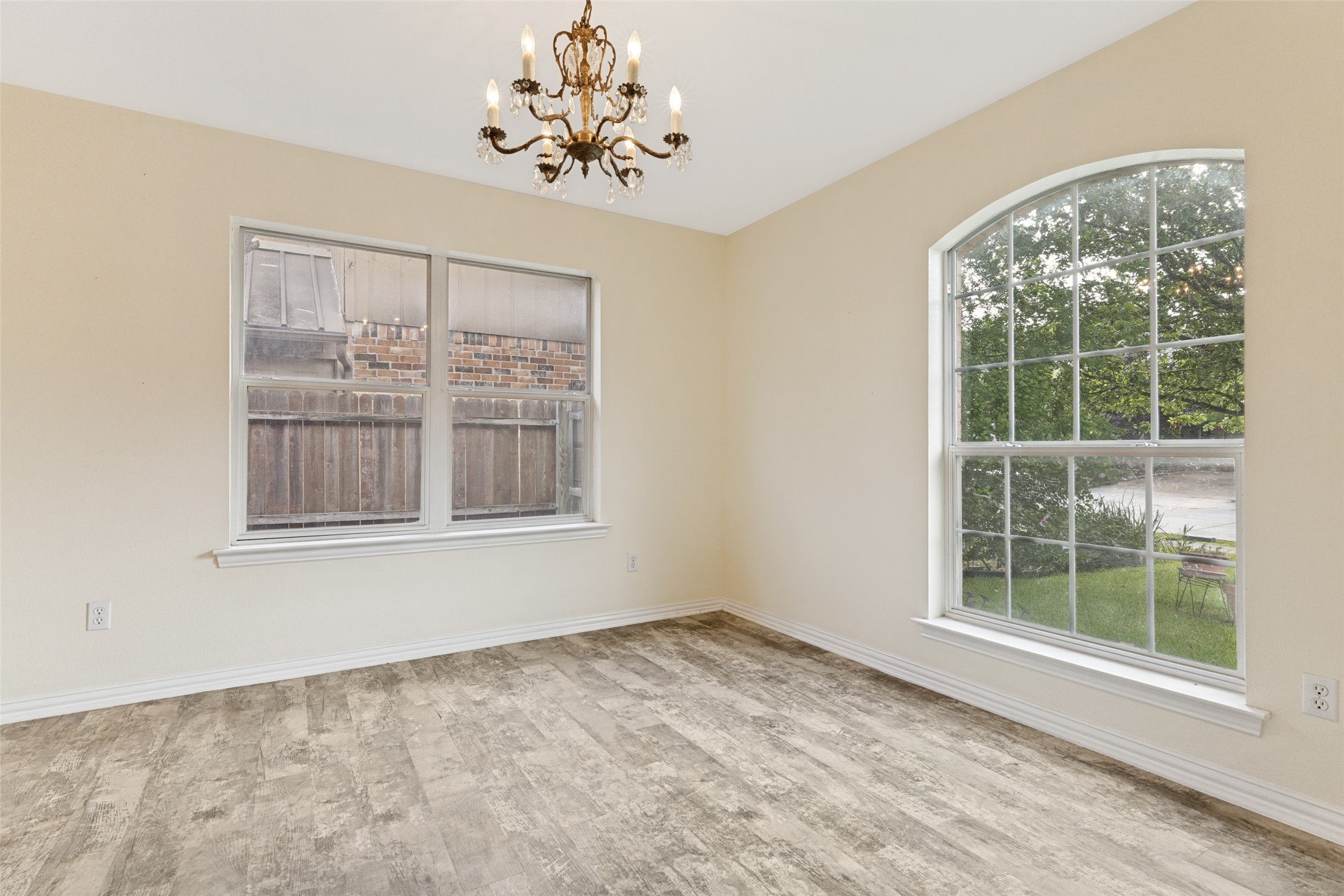 7429 Creekfall Drive Fort Worth TX 76137